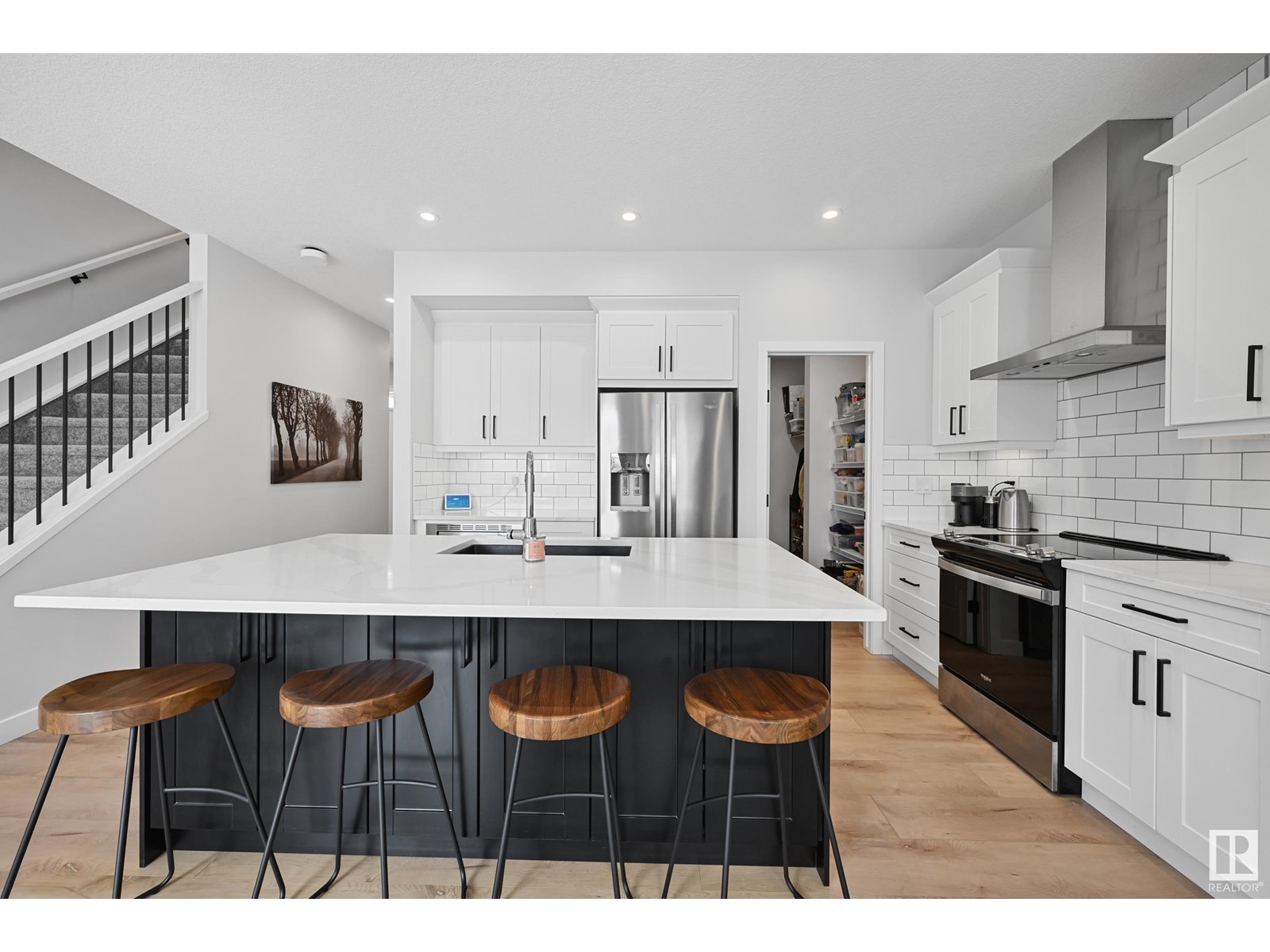 3205 DIXON WY SW SW, edmonton, Alberta