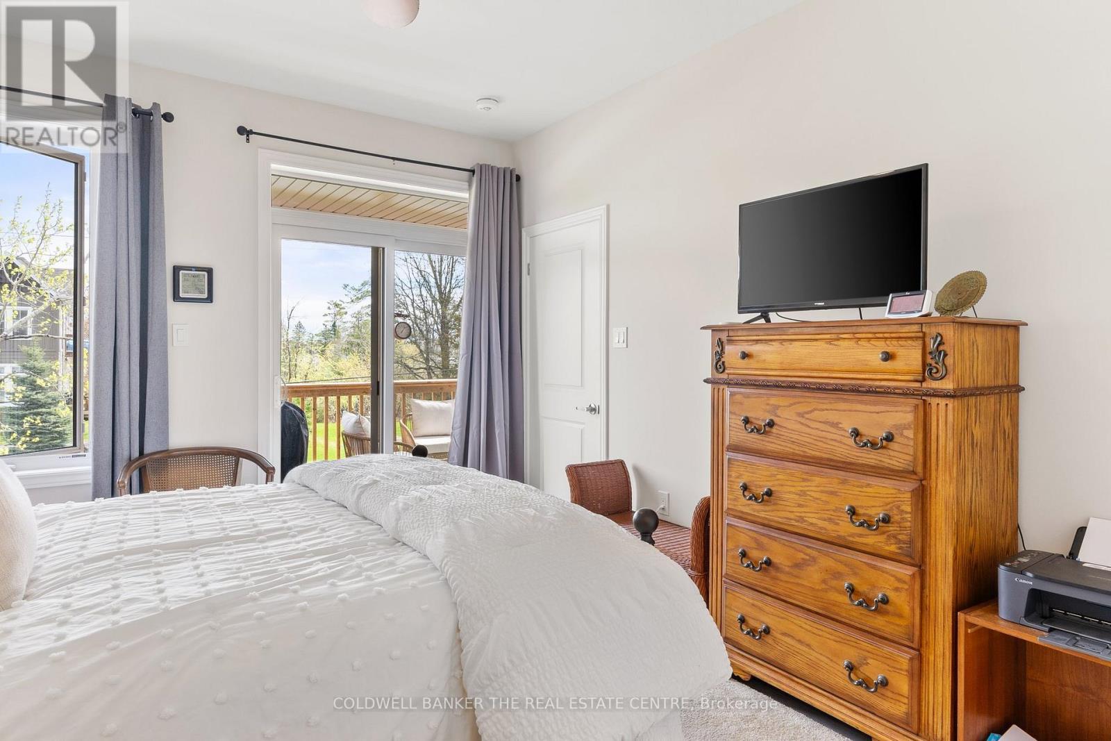 38 - 17 Lakewood Crescent S, Kawartha Lakes, Ontario  K0M 1A0 - Photo 18 - X12137009