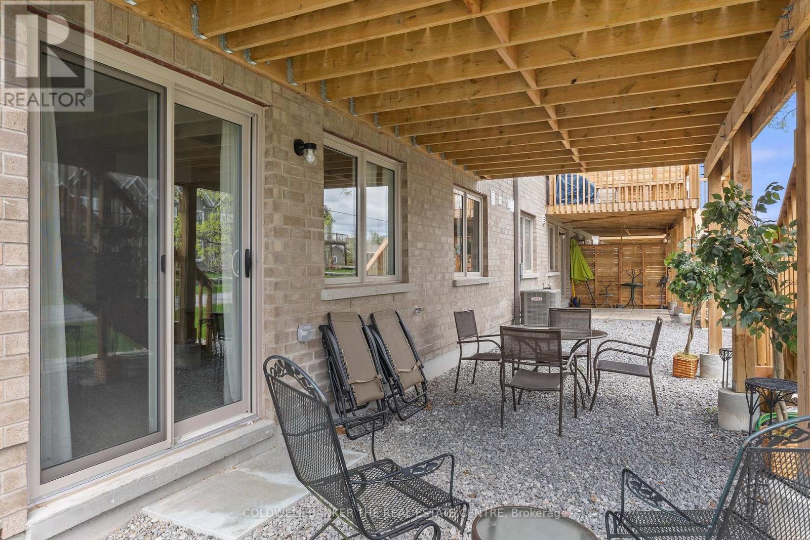 38 - 17 Lakewood Crescent S, Kawartha Lakes, Ontario  K0M 1A0 - Photo 35 - X12137009