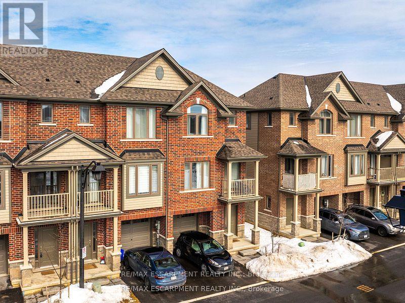 8 - 19 Picardy Drive, Hamilton, Ontario  L8J 0M7 - Photo 31 - X12137047