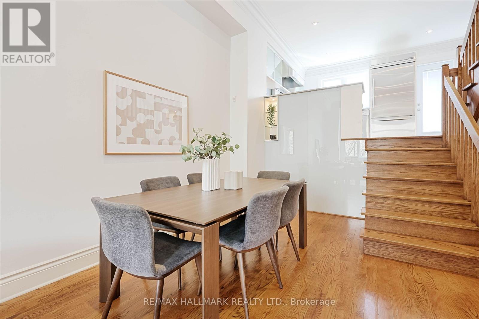 5 Mitchell Avenue, Toronto, Ontario  M6J 1C1 - Photo 7 - C12124765