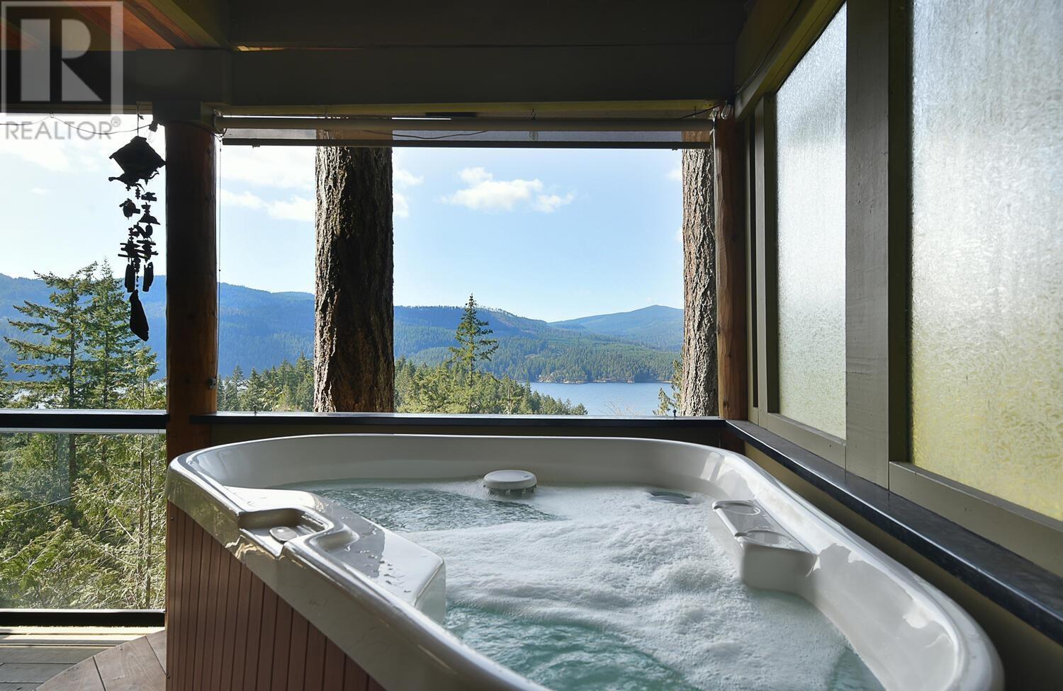 6873 Seaview Road, Sechelt, British Columbia  V7Z 0E1 - Photo 27 - R2994457