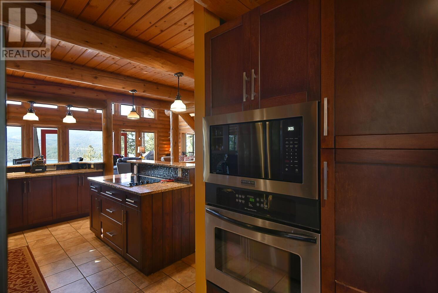 6873 Seaview Road, Sechelt, British Columbia  V7Z 0E1 - Photo 14 - R2994457