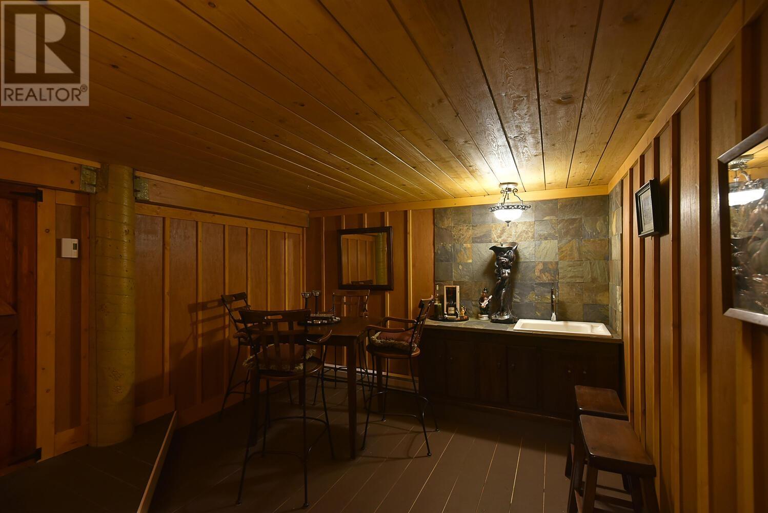6873 Seaview Road, Sechelt, British Columbia  V7Z 0E1 - Photo 33 - R2994457
