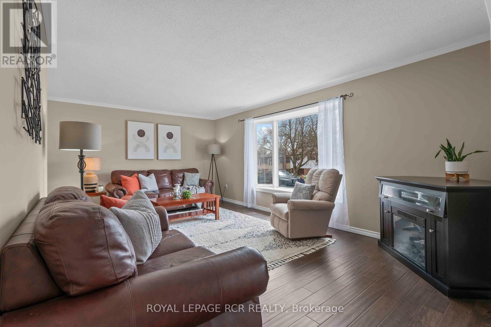 Property at 118 HIGHLAND DRIVE image 5