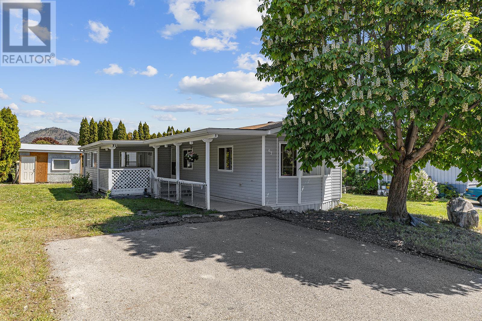 Property at 3381 Village Green Way Unit# 47 image 1