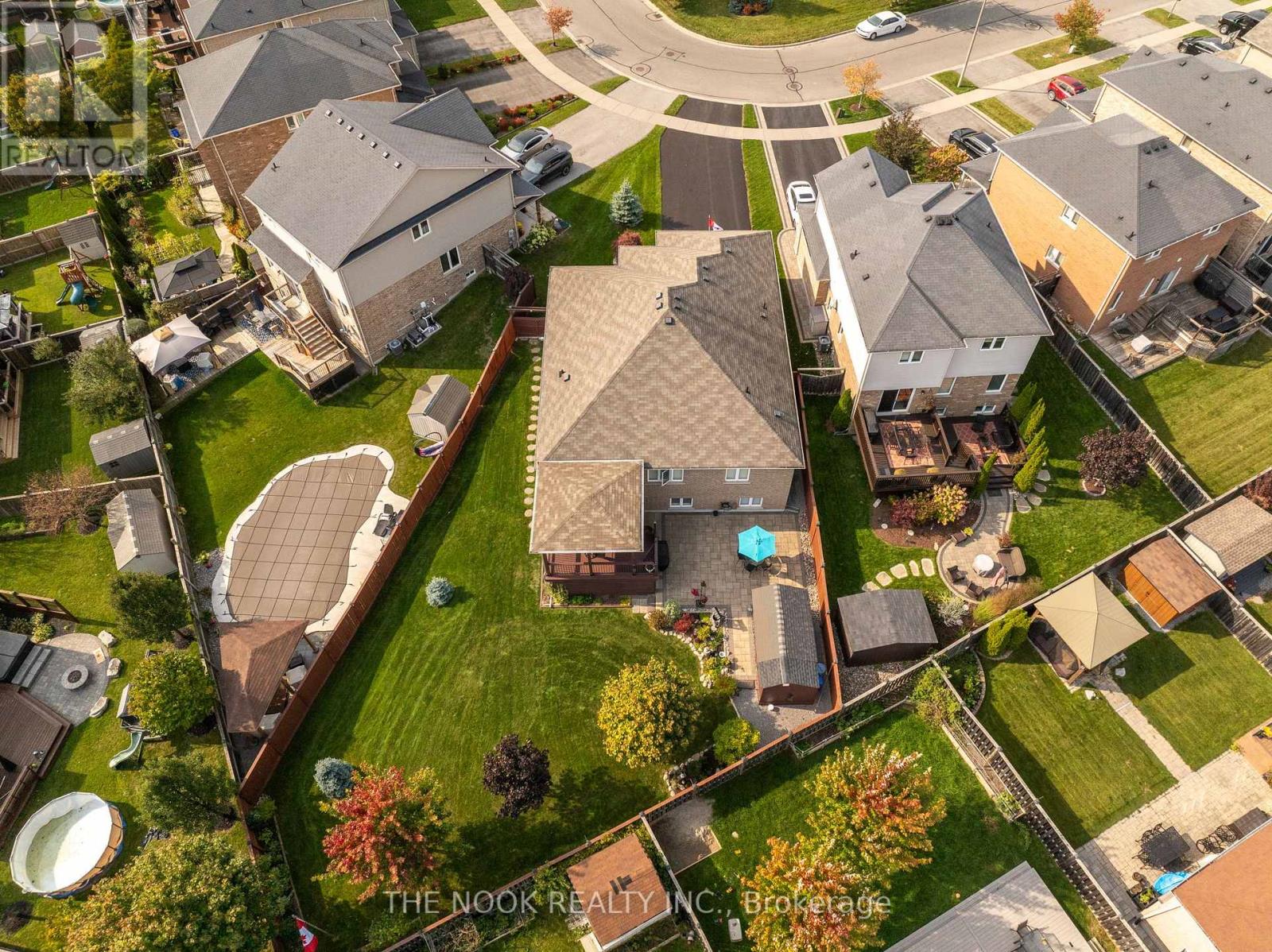 43 LOBB COURT, Clarington, Ontario