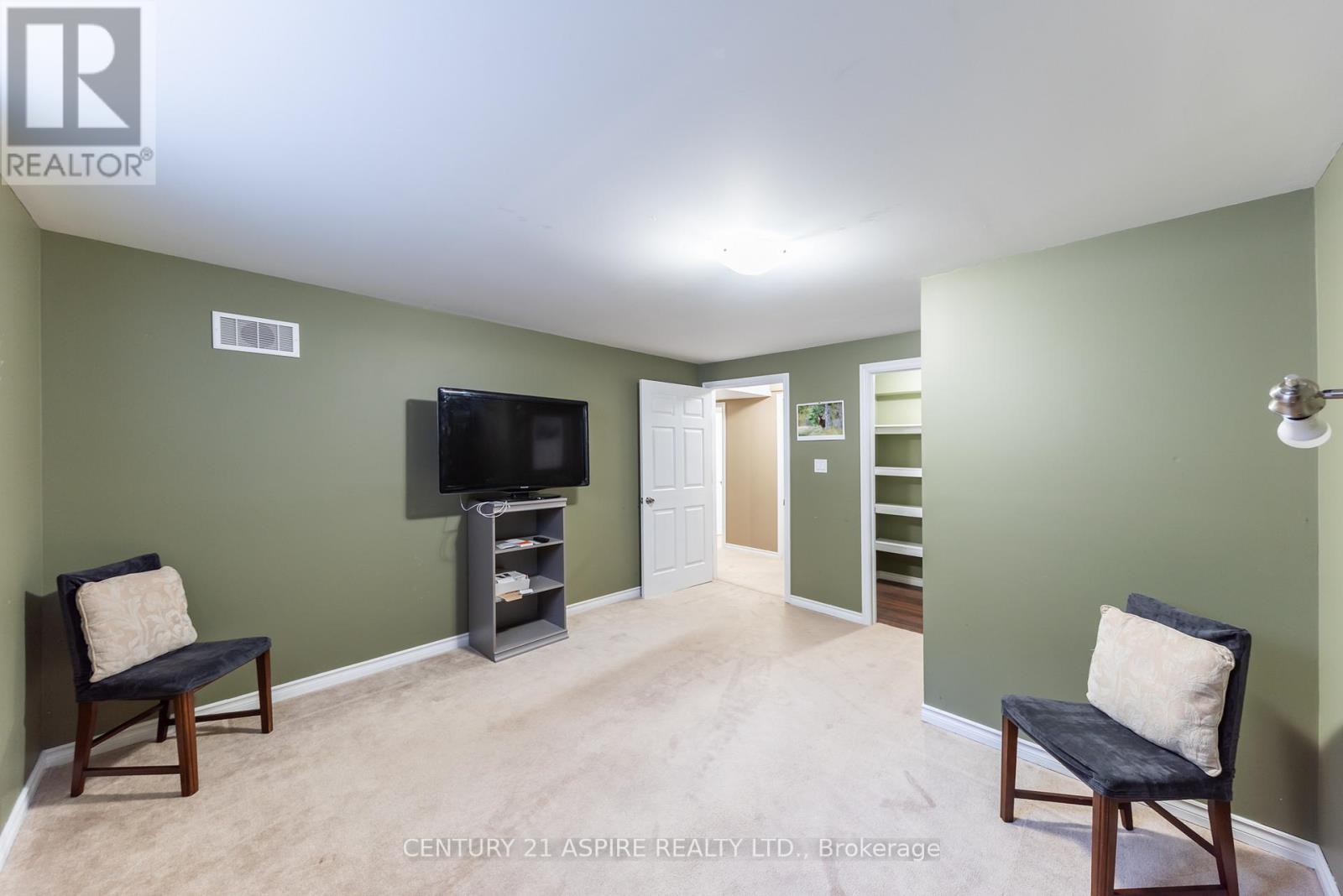 60 Legere Drive, Laurentian Hills, Ontario  K0J 1P0 - Photo 36 - X12050155