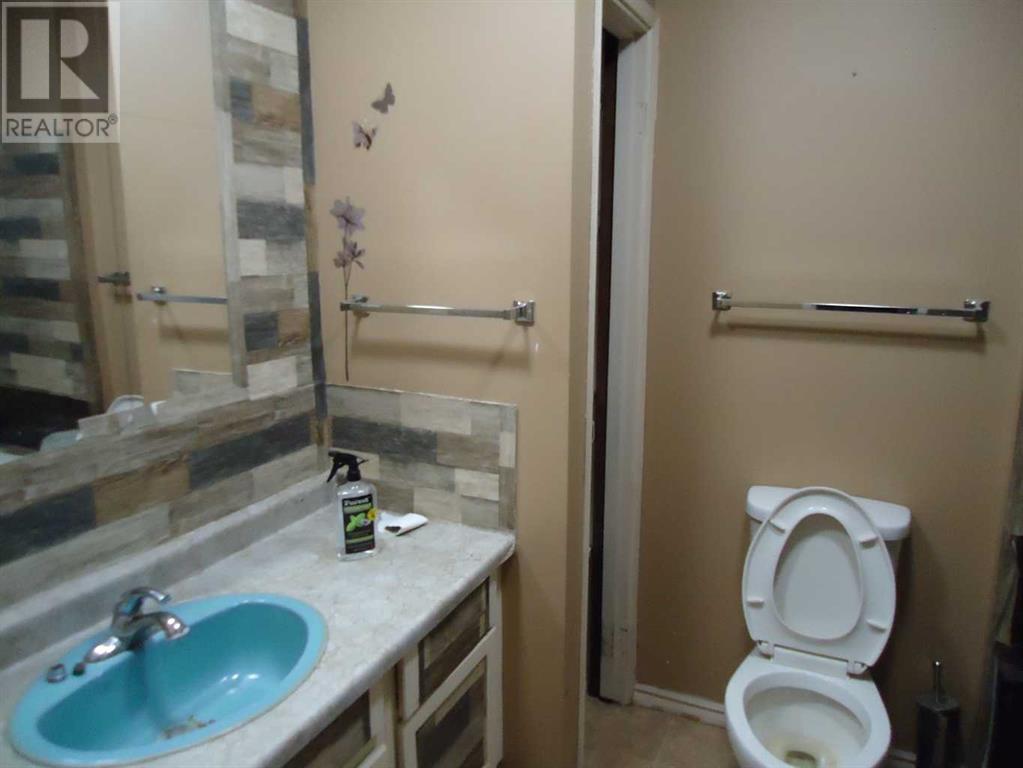 11 Parkland Way Way, Rimbey, Alberta  T0C 2J0 - Photo 22 - A2219648