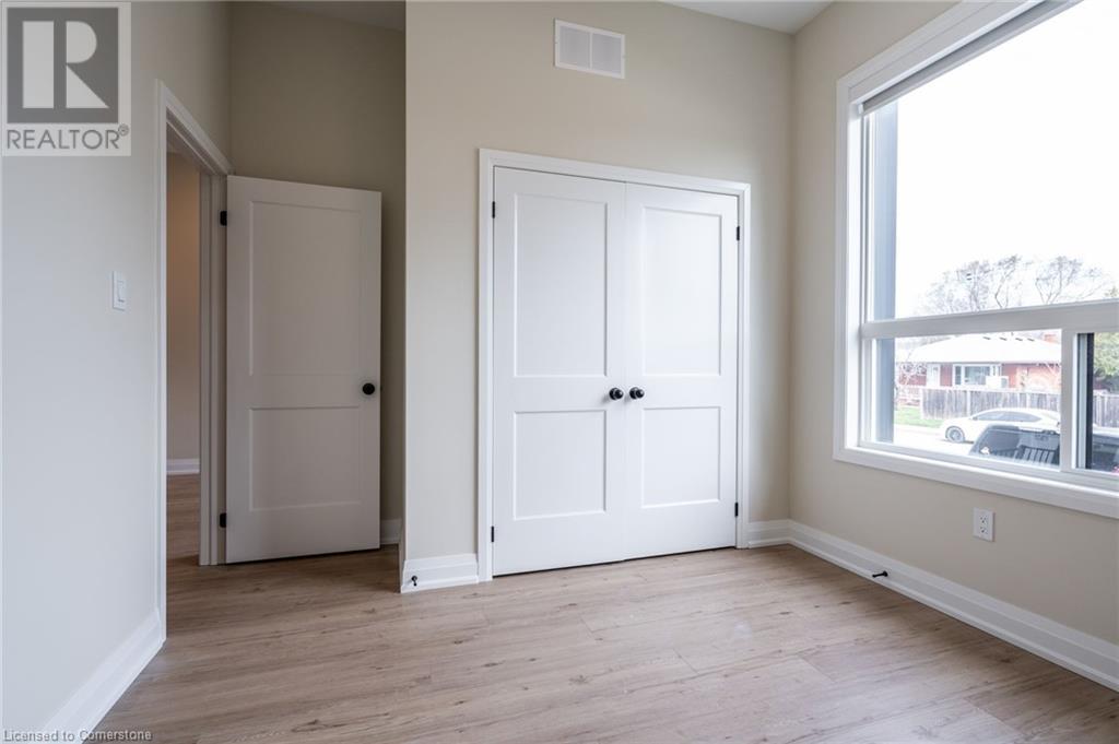 732 Eleventh Avenue Avenue Unit# A, Hamilton, Ontario  L8T 2K8 - Photo 11 - 40726839
