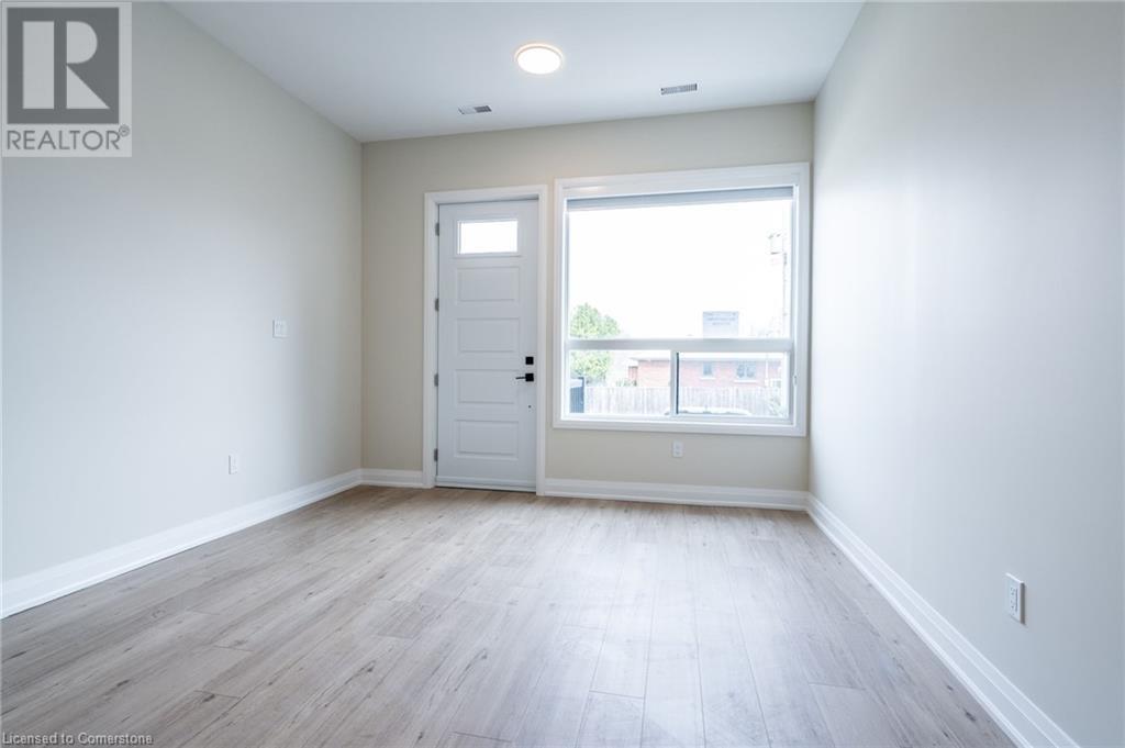 732 Eleventh Avenue Avenue Unit# A, Hamilton, Ontario  L8T 2K8 - Photo 3 - 40726839