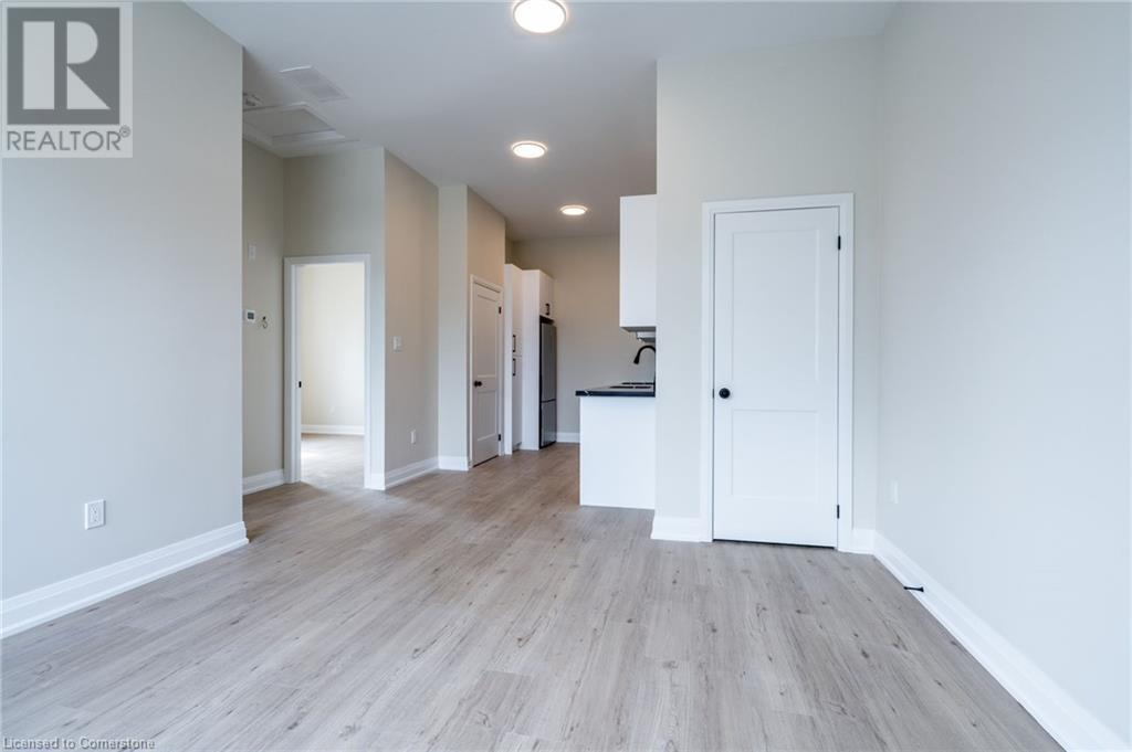 732 Eleventh Avenue Avenue Unit# A, Hamilton, Ontario  L8T 2K8 - Photo 4 - 40726839