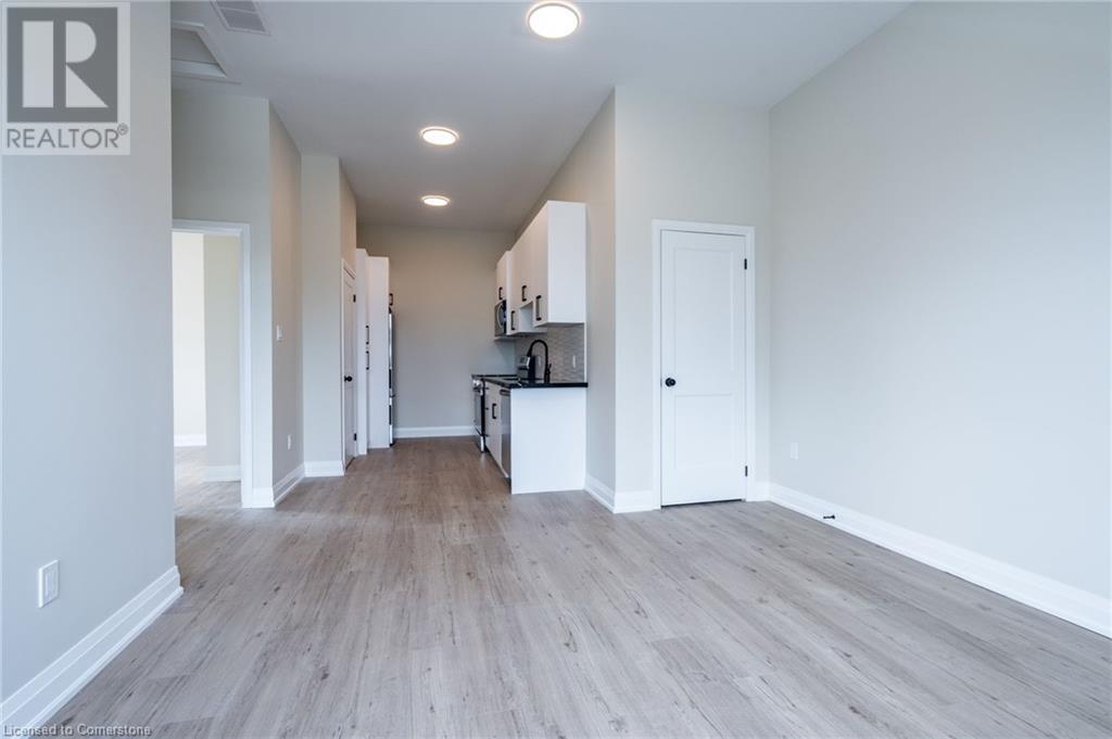 732 Eleventh Avenue Avenue Unit# A, Hamilton, Ontario  L8T 2K8 - Photo 5 - 40726839