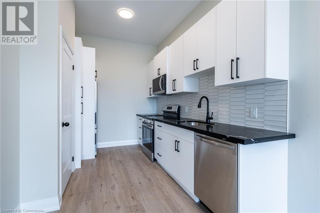 732 Eleventh Avenue Avenue Unit# A, Hamilton, Ontario  L8T 2K8 - Photo 6 - 40726839