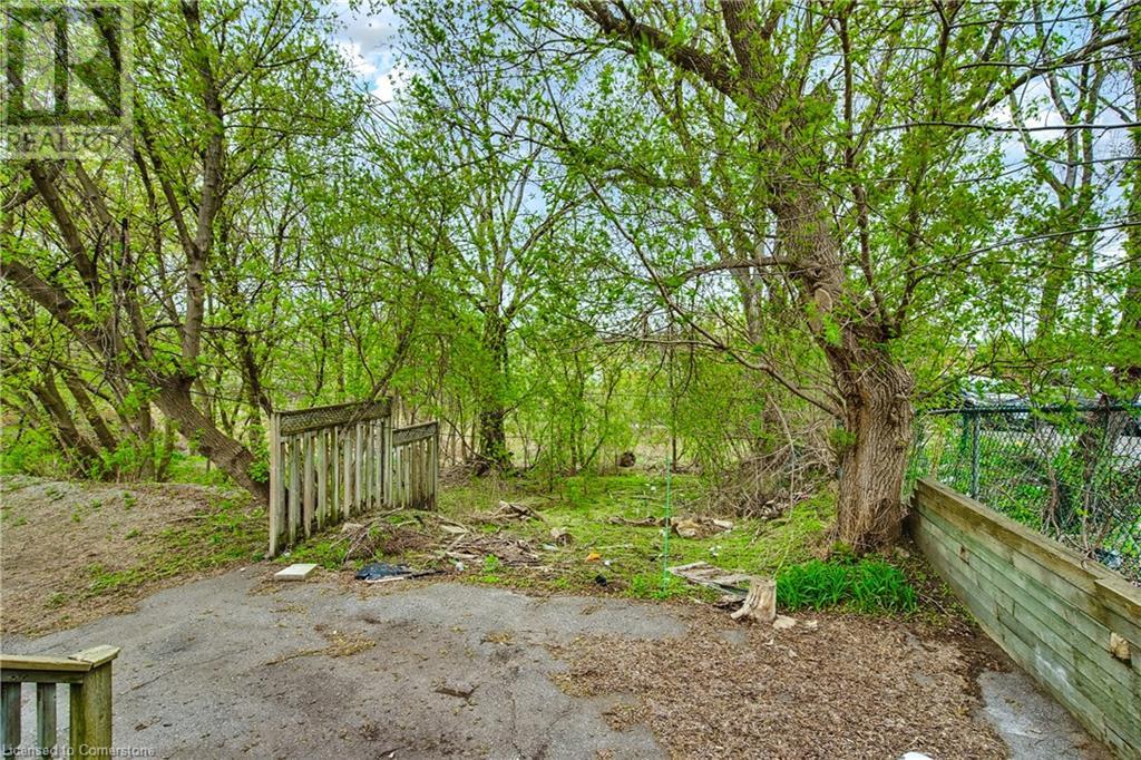 31 Queen Street W, Cambridge, Ontario  N3C 1G2 - Photo 11 - 40726502