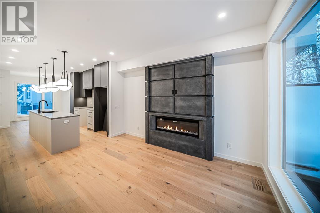 Property at 1406 22 Avenue NW image 3