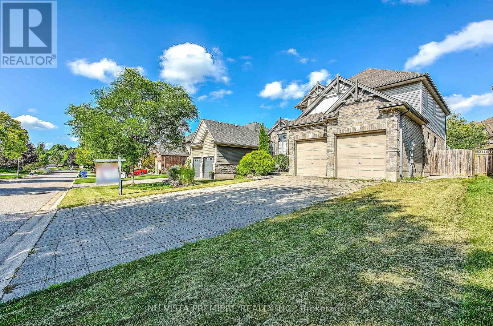Property at 1750 TIGERLILY ROAD image 4