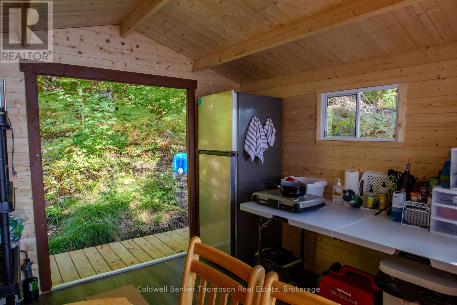 900 Big Island, Huntsville, Ontario  P1H 2J2 - Photo 9 - X12137207