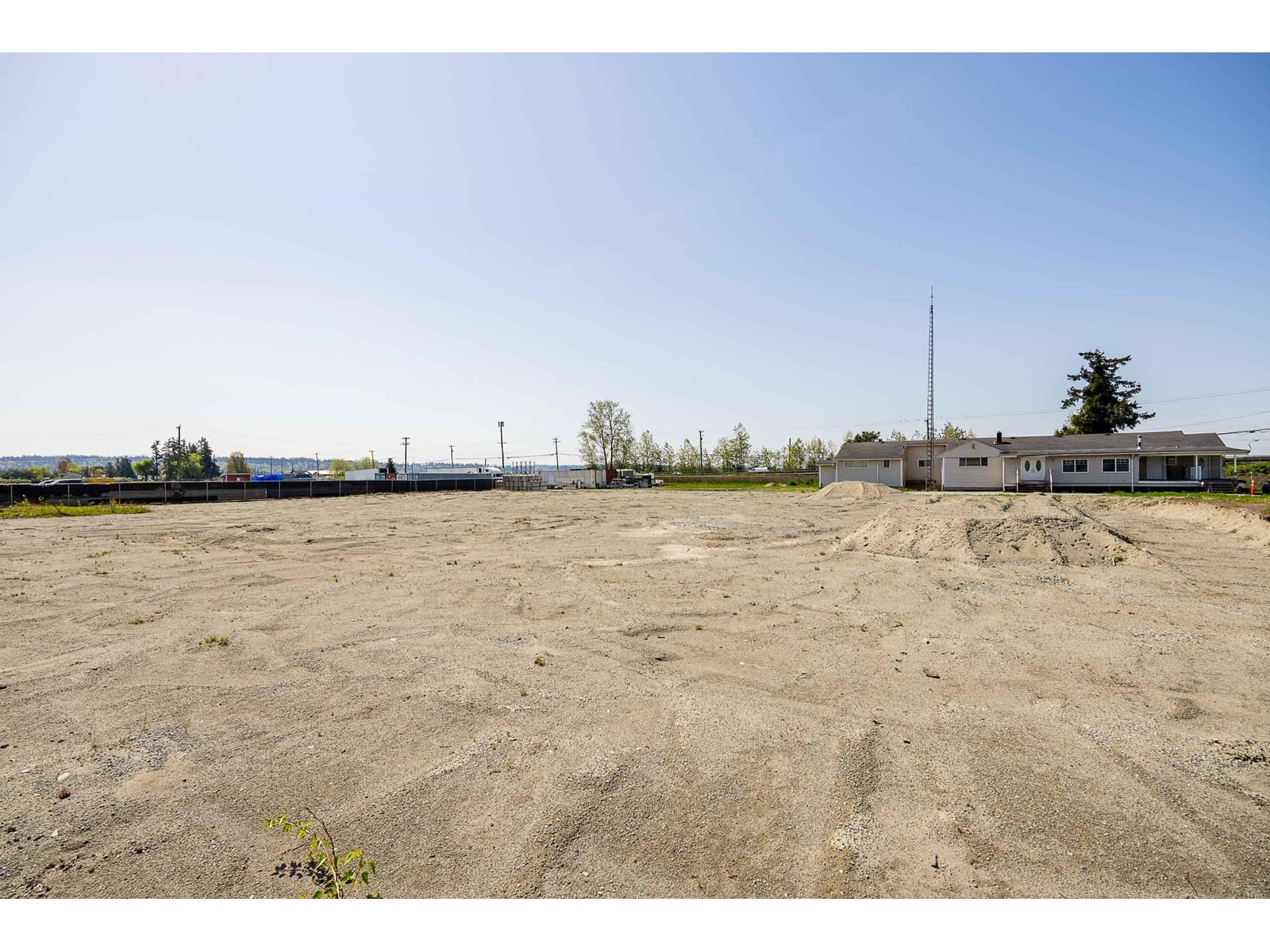 4586 176 Street, Surrey, British Columbia  V3S 0L5 - Photo 5 - C8067443