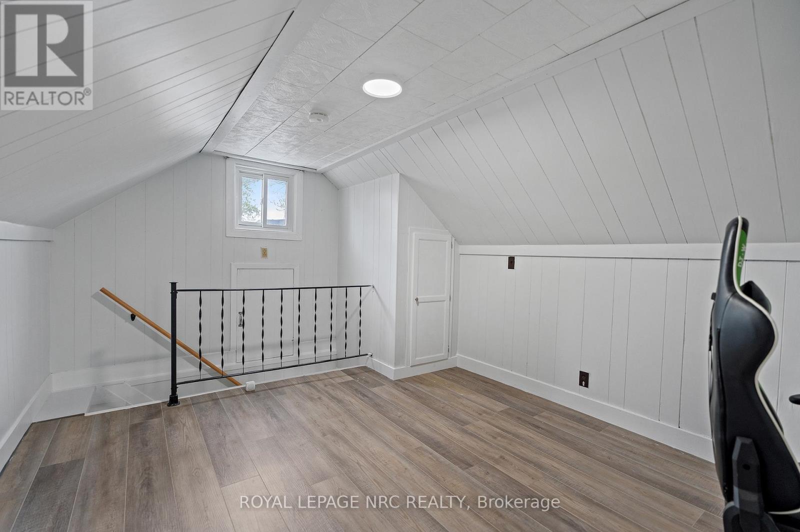 87 Mitchell Street, Port Colborne, Ontario  L3K 1X6 - Photo 22 - X12137307