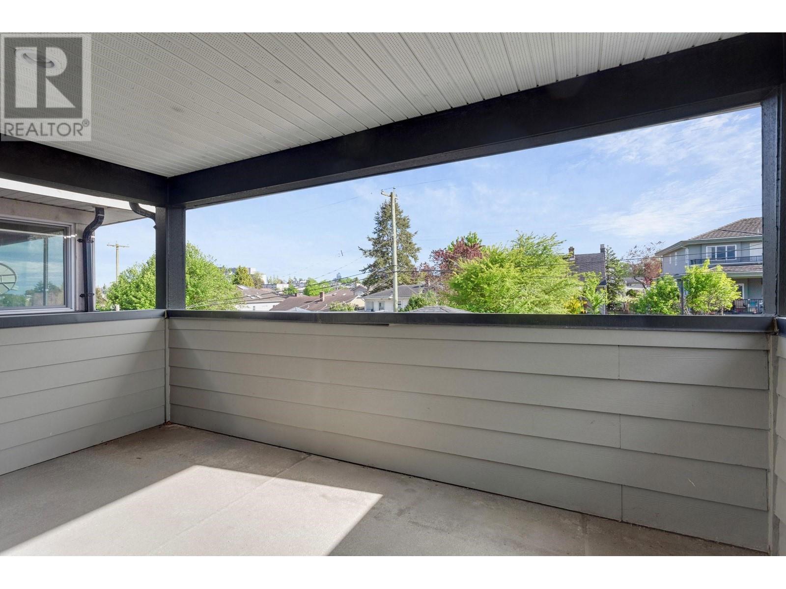 3732 Linwood Street, Burnaby, British Columbia  V5G 1N5 - Photo 24 - R3000307