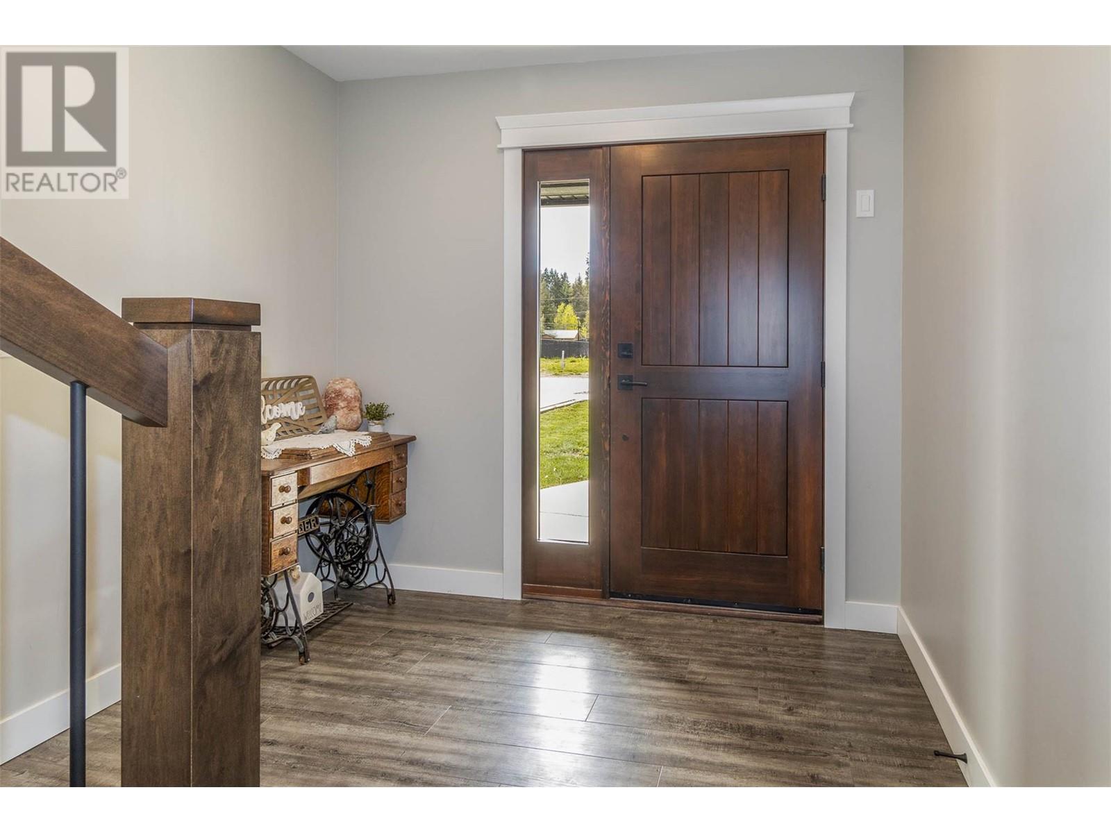 2357 5 Avenue Se, Salmon Arm, British Columbia  V1E 1K9 - Photo 24 - 10346935