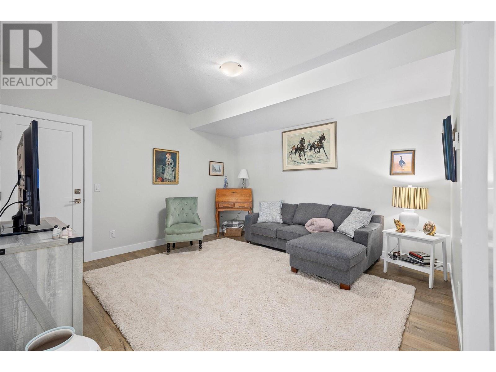 5697 Jasper Way, Kelowna, British Columbia  V1W 5L7 - Photo 49 - 10346524