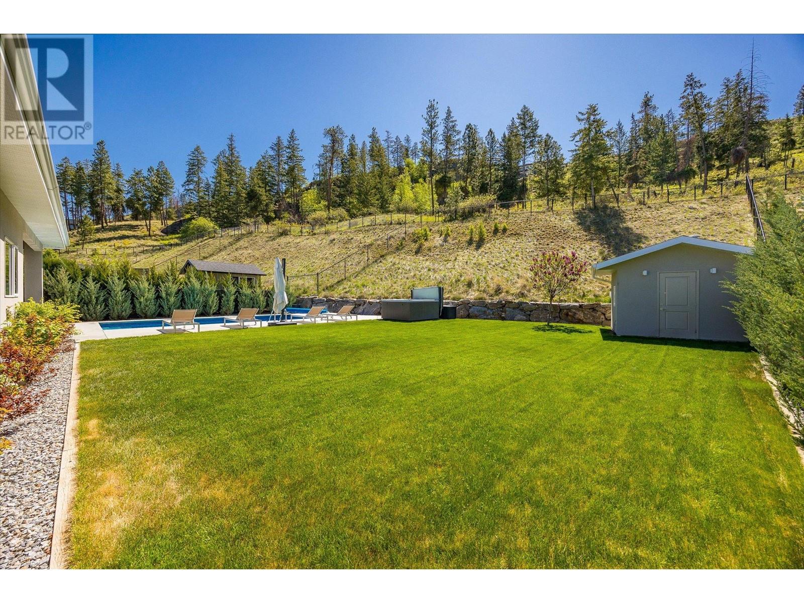 5697 Jasper Way, Kelowna, British Columbia  V1W 5L7 - Photo 70 - 10346524