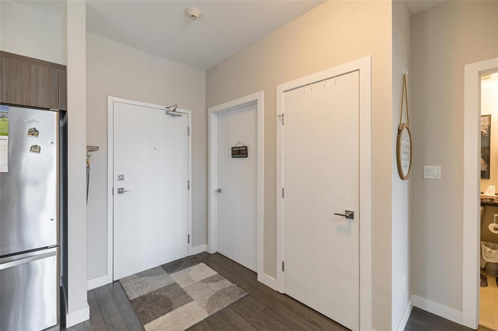 304 25 Van Hull Way, Winnipeg, Manitoba  R2N 0K3 - Photo 3 - 202509769