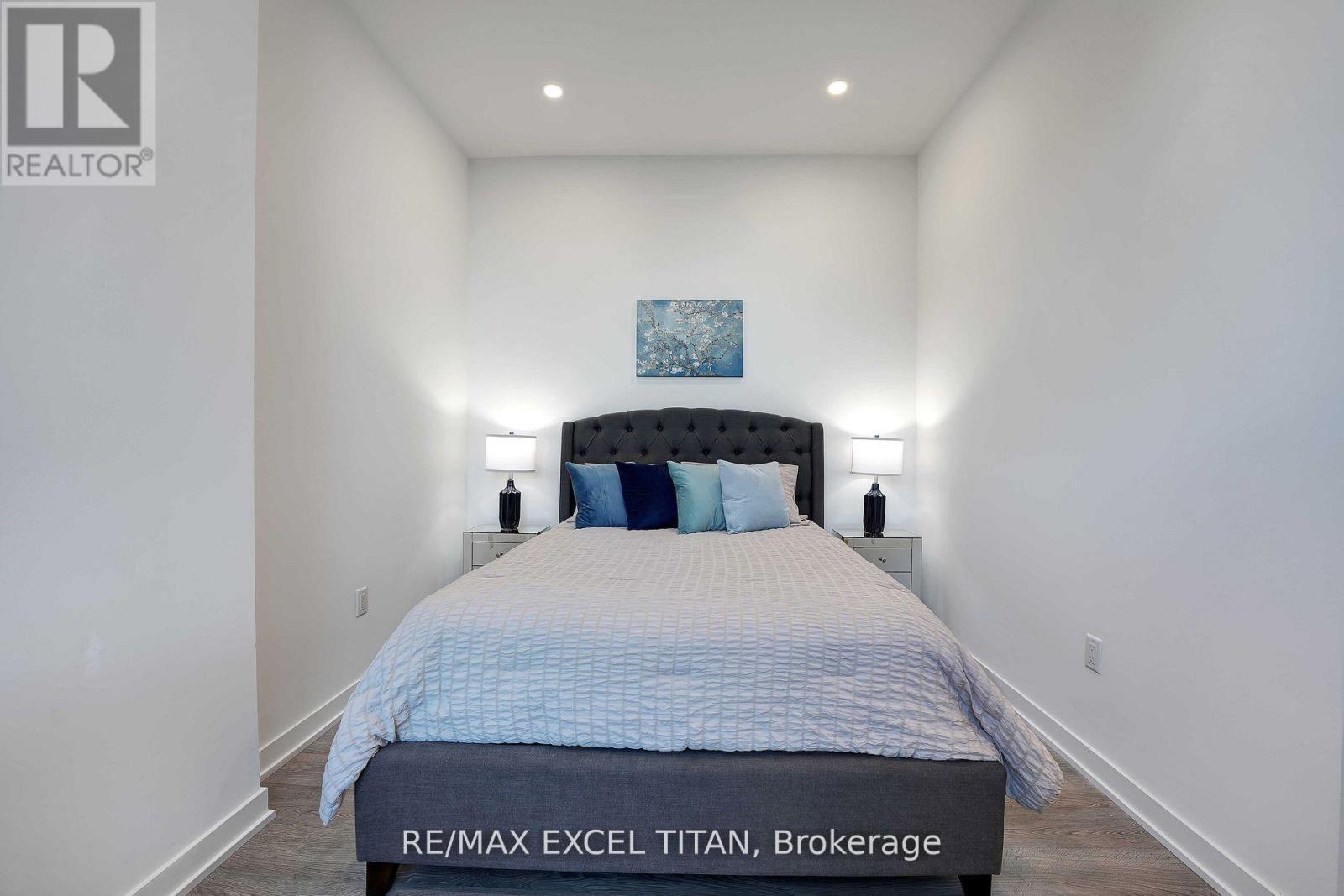 4201 - 357 King Street W, Toronto, Ontario  M5V 0S7 - Photo 15 - C12137232
