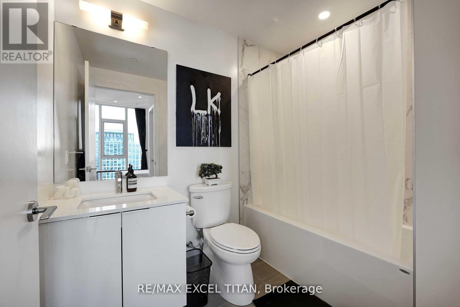 4201 - 357 King Street W, Toronto (Waterfront Communities), Ontario  M5V 0S7 - Photo 22 - C12137232
