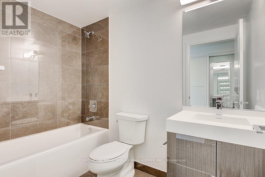 4005 - 251 Jarvis Street E, Toronto, Ontario  M5B 0C3 - Photo 4 - C12137254