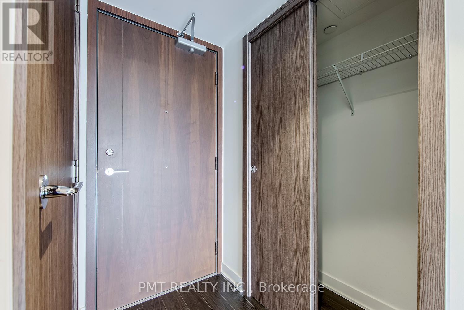 906 - 19 Bathurst Street, Toronto, Ontario  M5V 0N2 - Photo 21 - C12137293