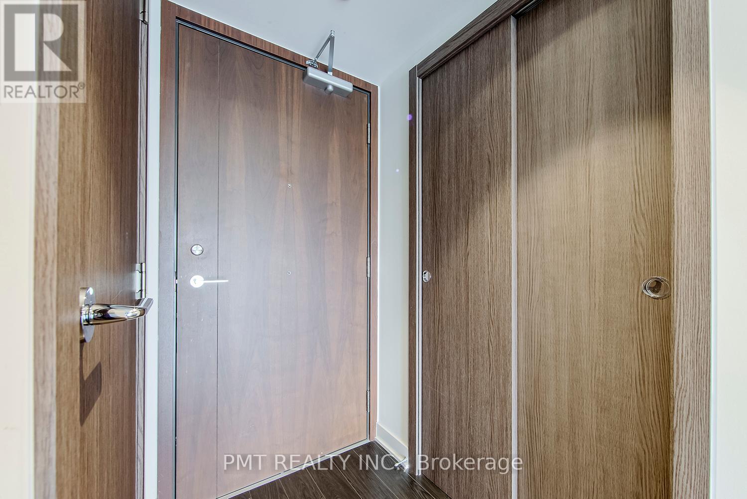 906 - 19 Bathurst Street, Toronto, Ontario  M5V 0N2 - Photo 22 - C12137293