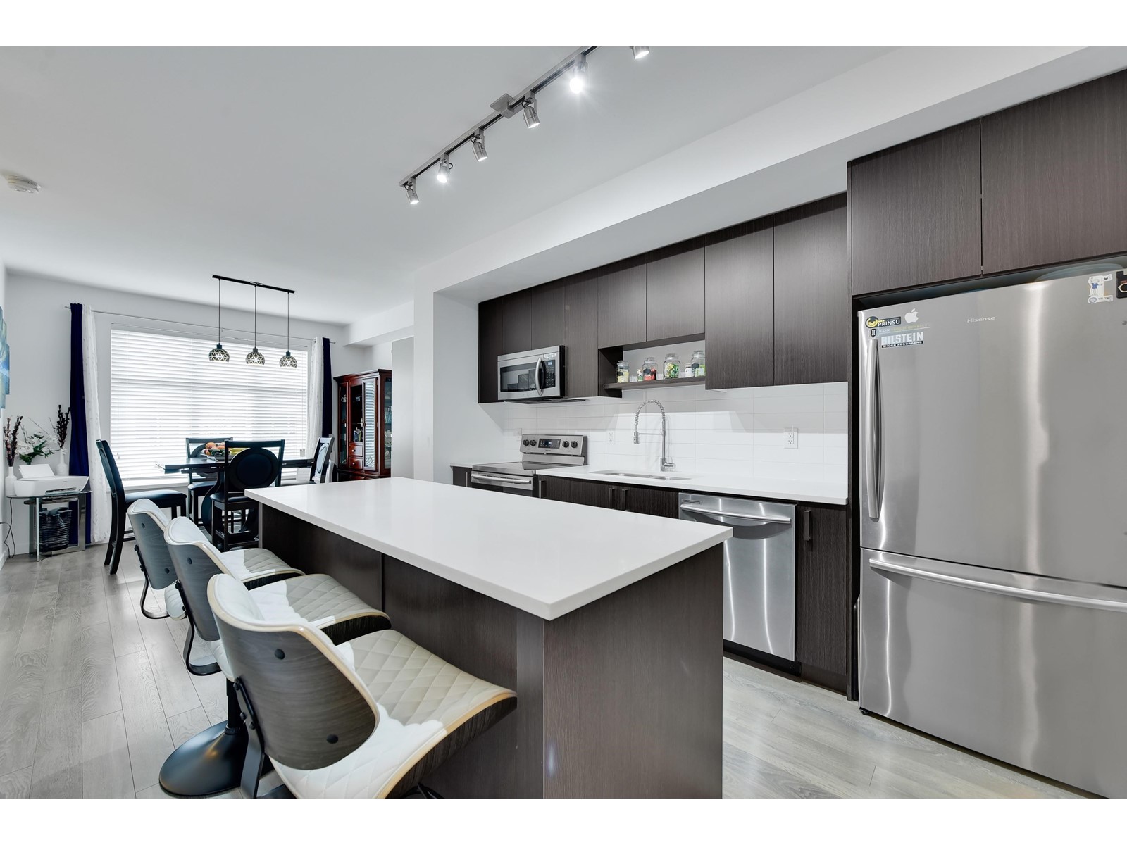 8 8168 136a Street, Surrey, British Columbia  V3W 2Z6 - Photo 8 - R3000636