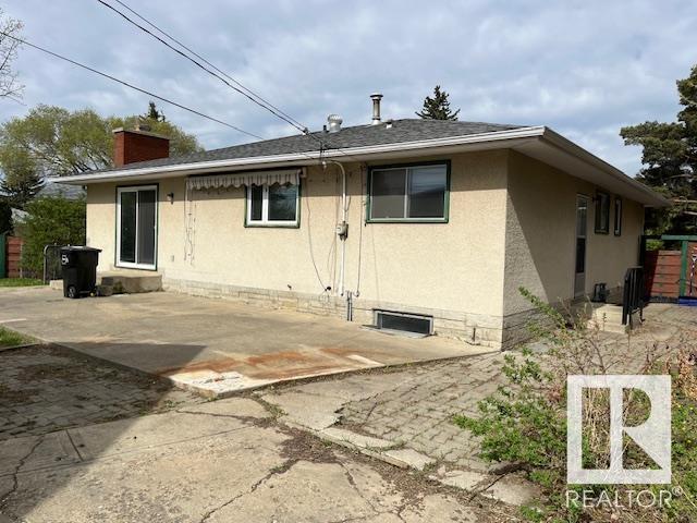 Property at 11147 36A AV NW image 4