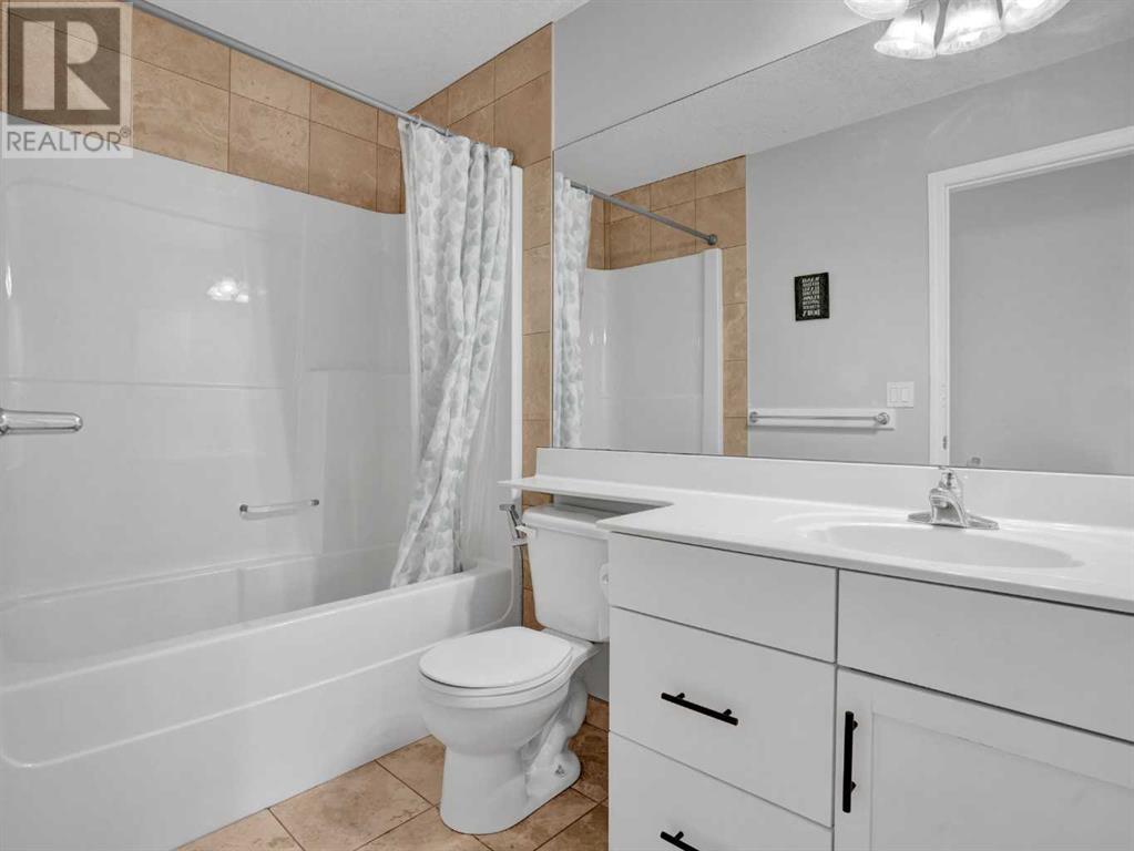 86 Cougarstone Court Sw, Calgary, Alberta  T3H 5R4 - Photo 23 - A2207883