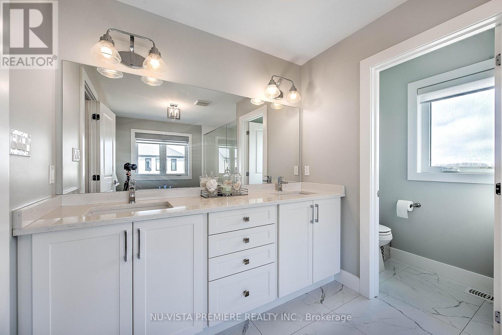 1795 Brayford Avenue, London South, Ontario  N6K 0H4 - Photo 37 - X12137518