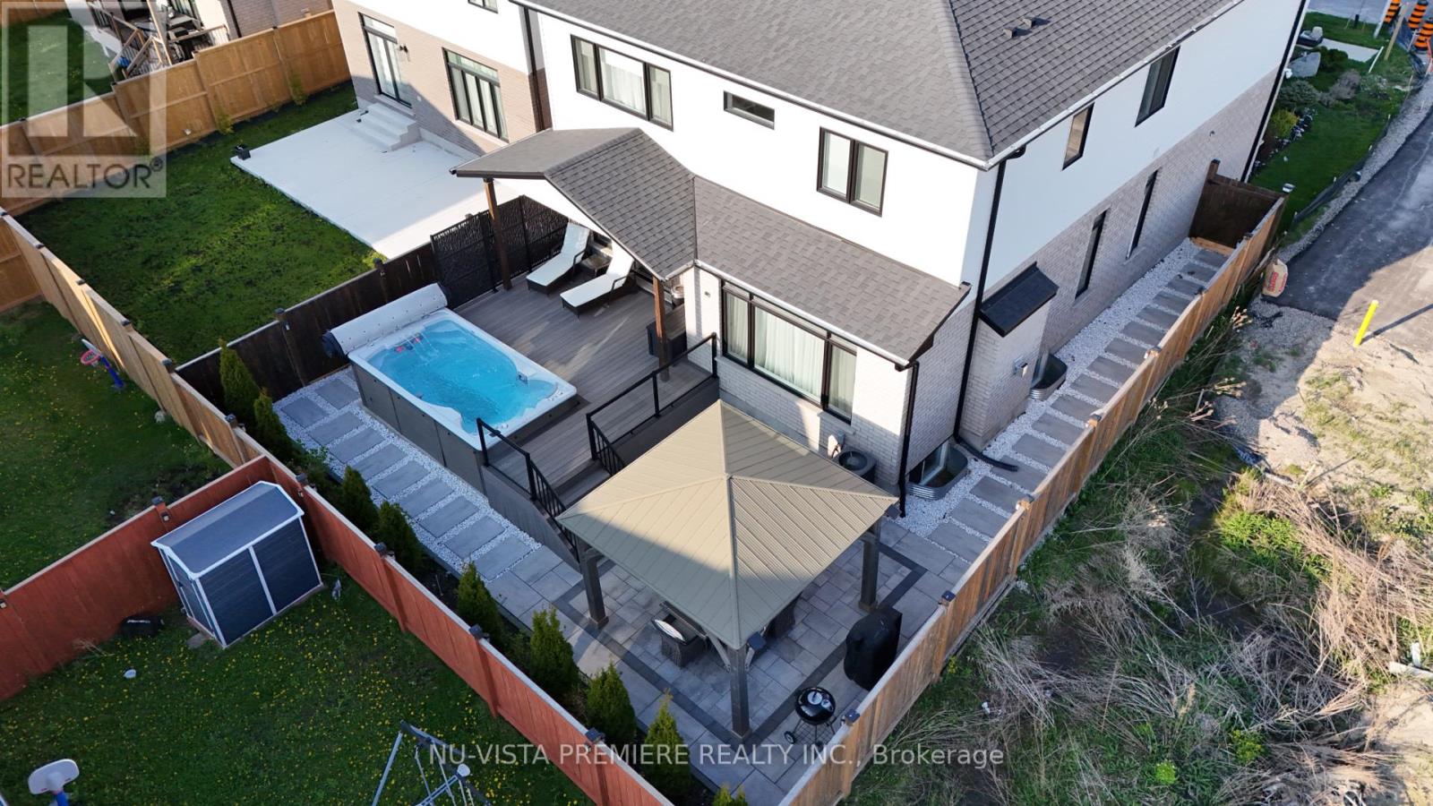 1795 Brayford Avenue, London South, Ontario  N6K 0H4 - Photo 5 - X12137518