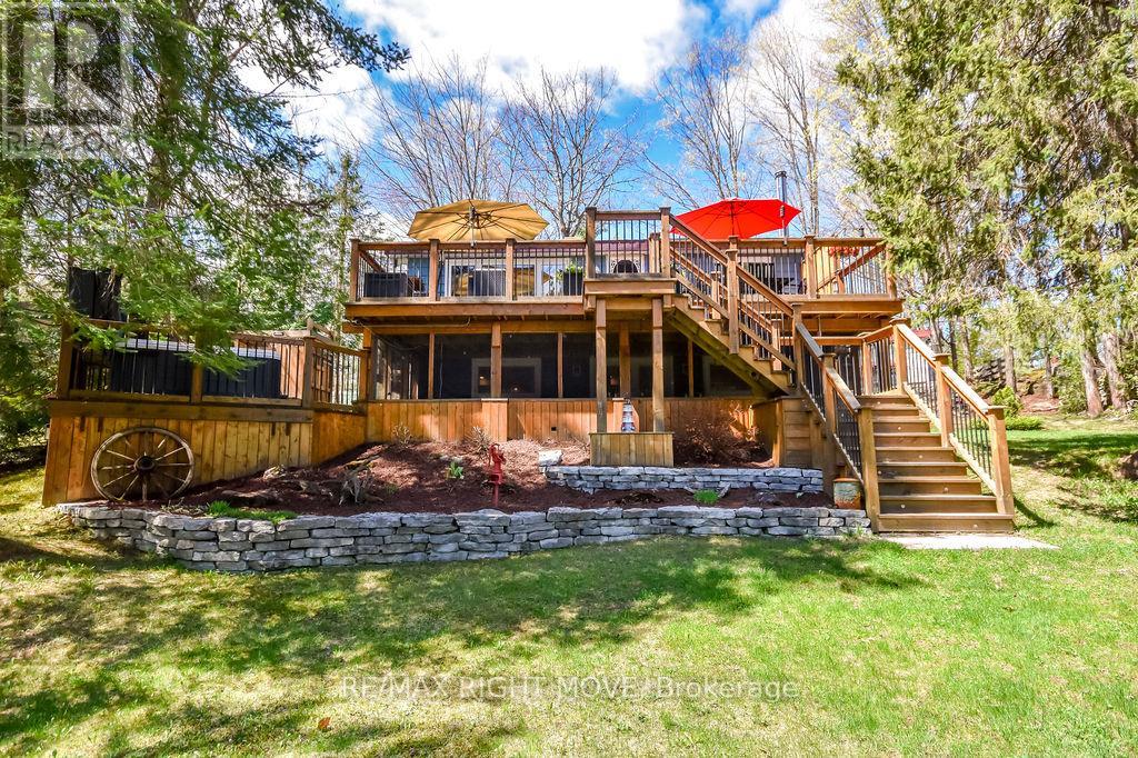 7697 West River Road, Ramara, Ontario  L0K 2B0 - Photo 33 - S12137304