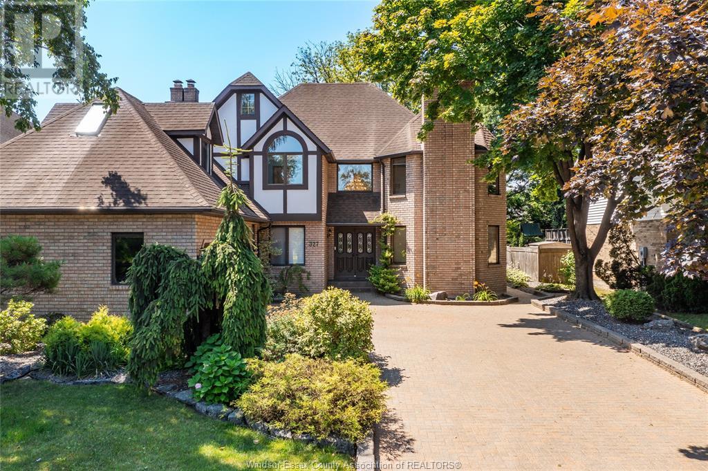 Property at 327 MAJESTIC DRIVE image 2
