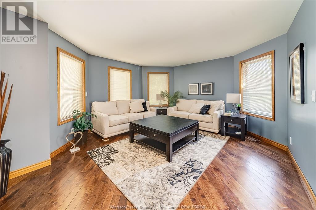 Property at 327 MAJESTIC DRIVE image 5