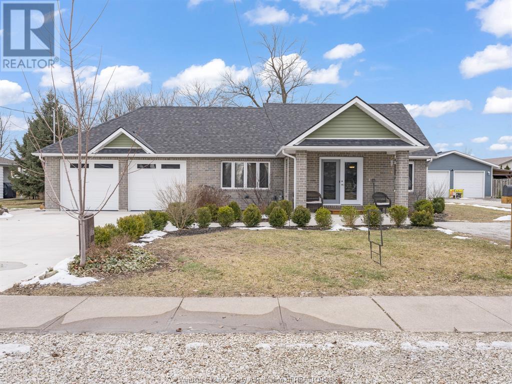 162 Reaume, Lasalle, Ontario  N9J 1B1 - Photo 2 - 25011669