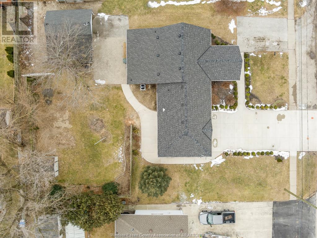 Property at 162 REAUME image 4