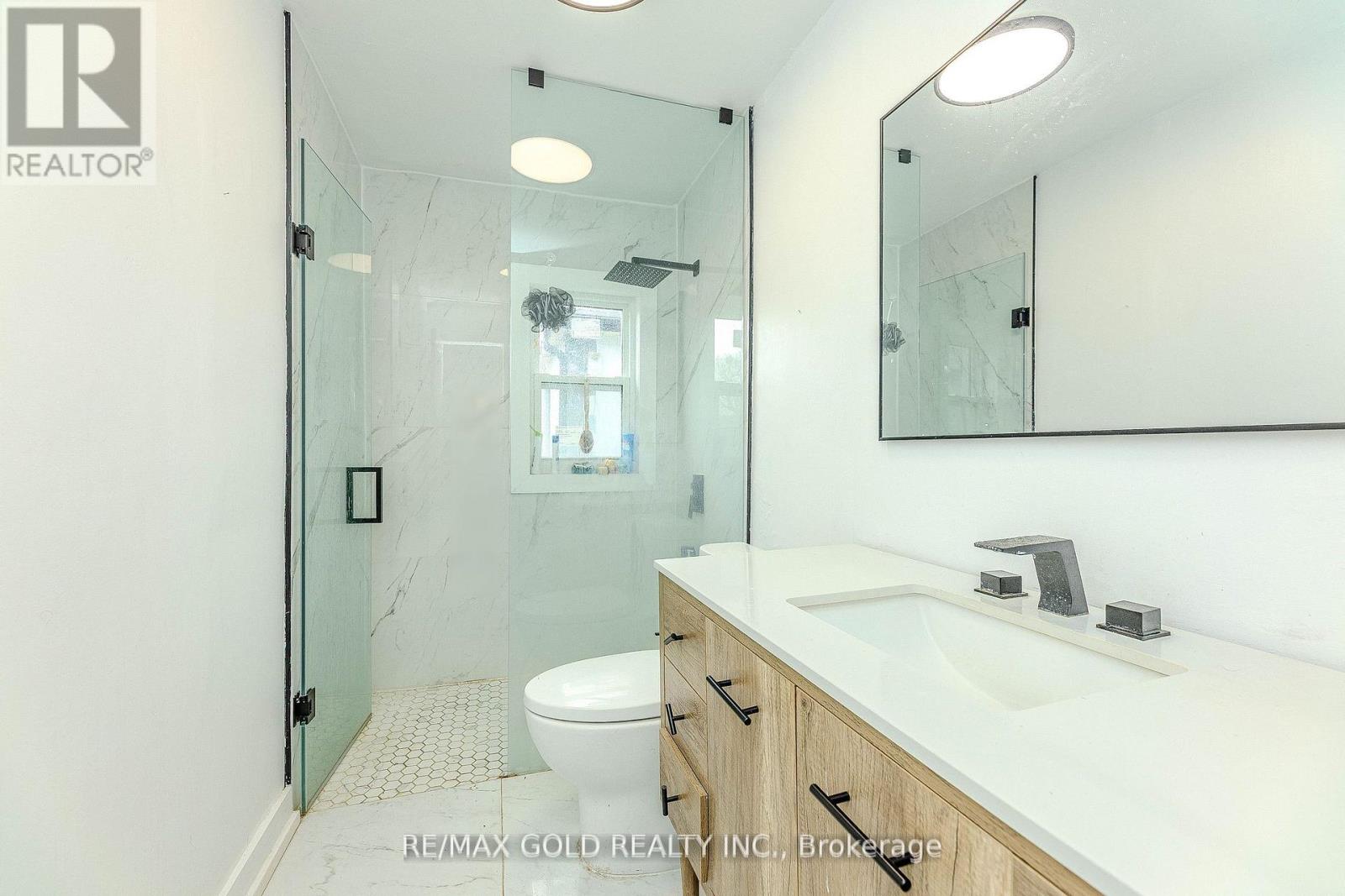 459 Whitmore Avenue, Toronto, Ontario  M6E 2N6 - Photo 21 - W12137094