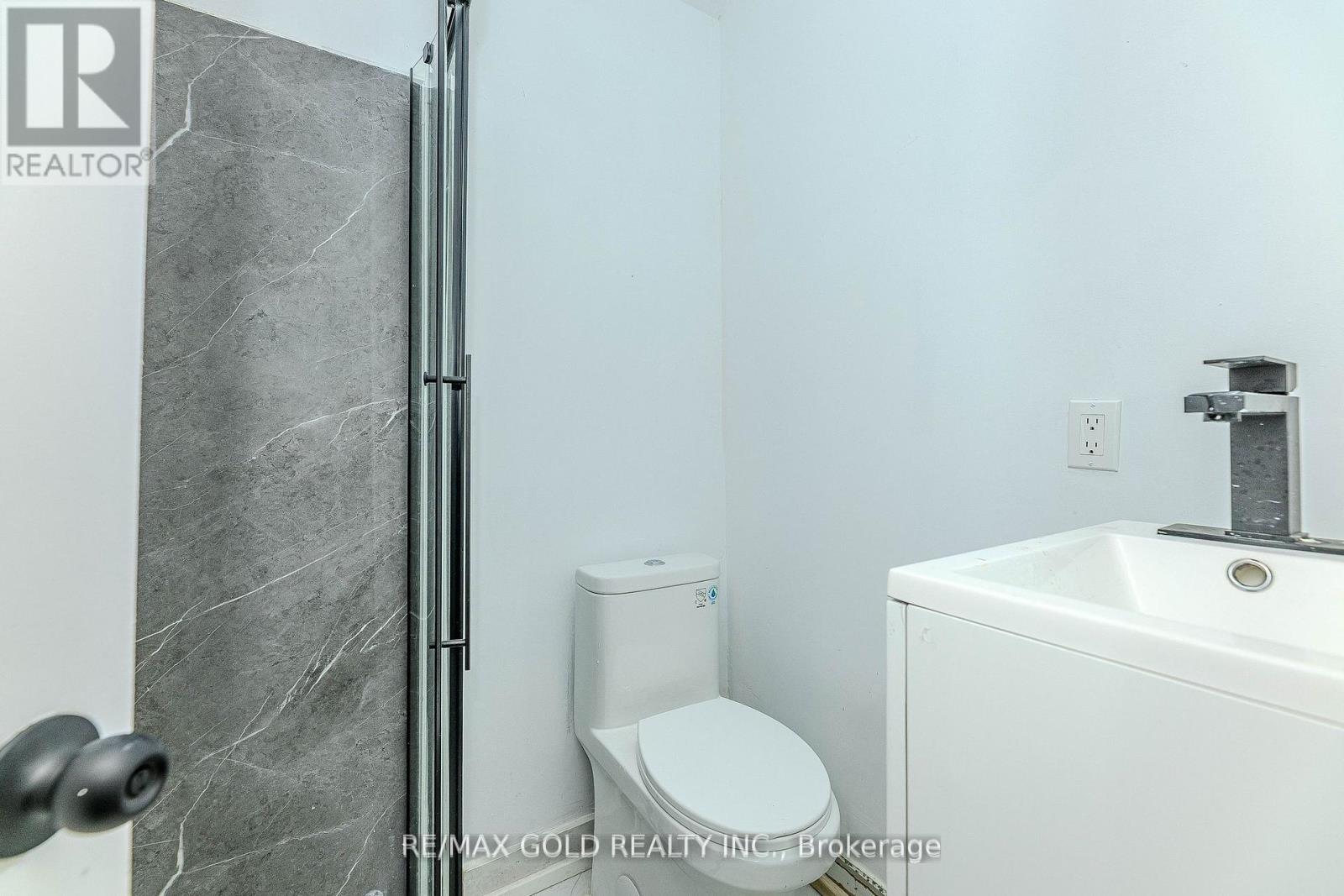 459 Whitmore Avenue, Toronto, Ontario  M6E 2N6 - Photo 33 - W12137094