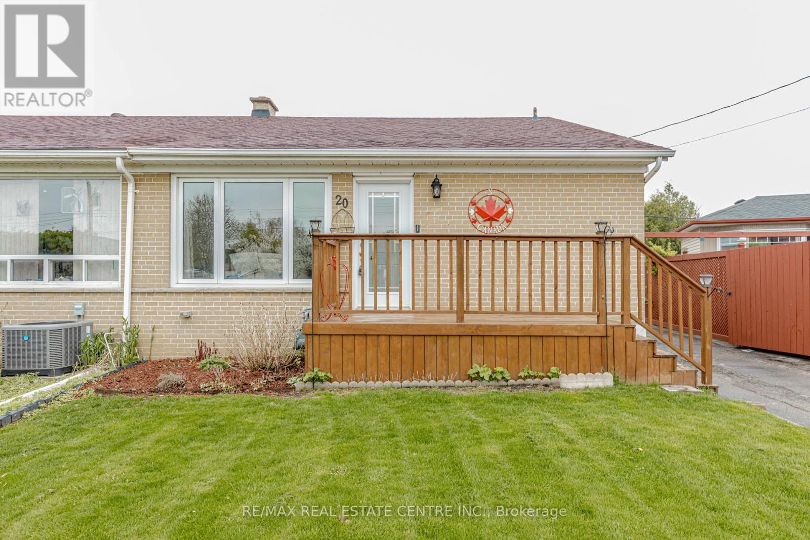 Property at 20 LANGSTONE CRESCENT image 5