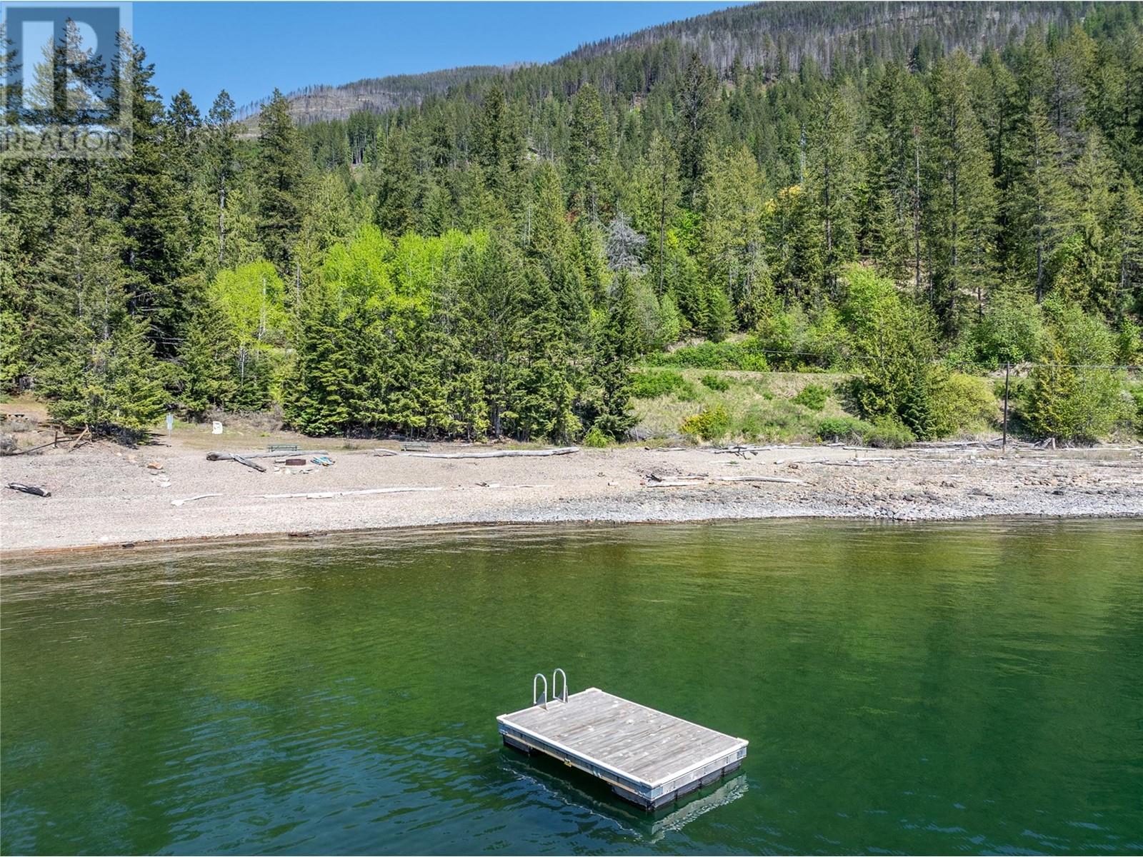 12437 Boswell Road, Boswell, British Columbia  V0B 1A0 - Photo 27 - 10345779