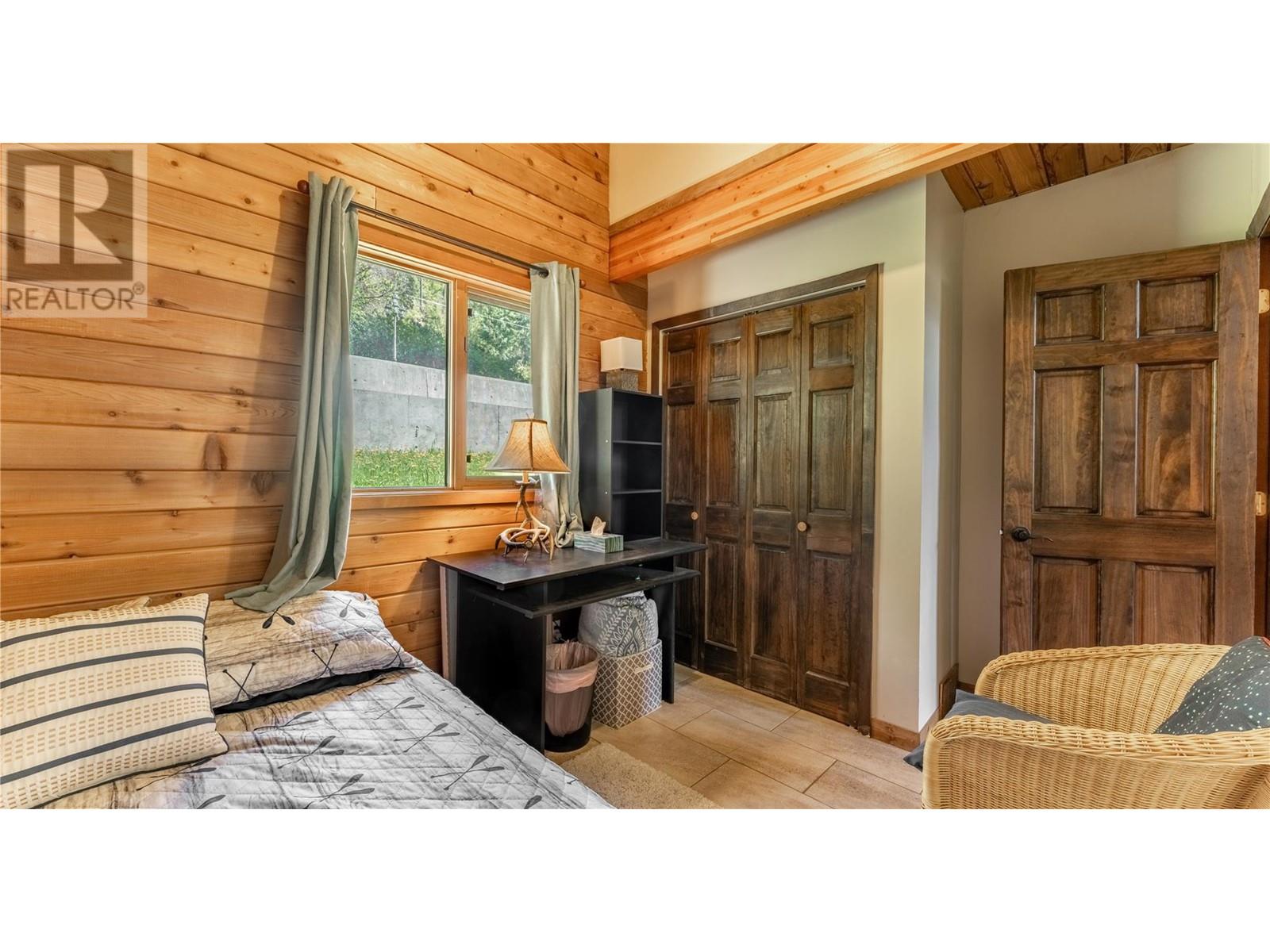 12437 Boswell Road, Boswell, British Columbia  V0B 1A0 - Photo 68 - 10345779