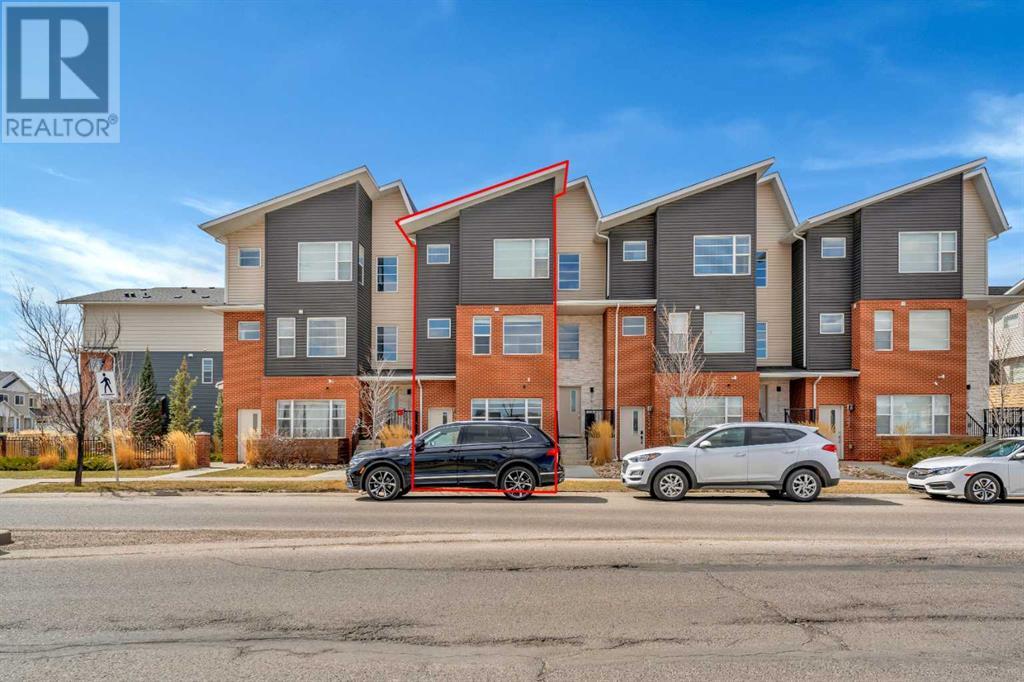 Property at 8429 Saddlebrook Drive NE image 1